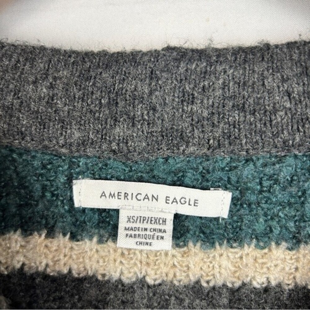 American Eagle strip pullover sweater cropped XS - Picture 2 of 6